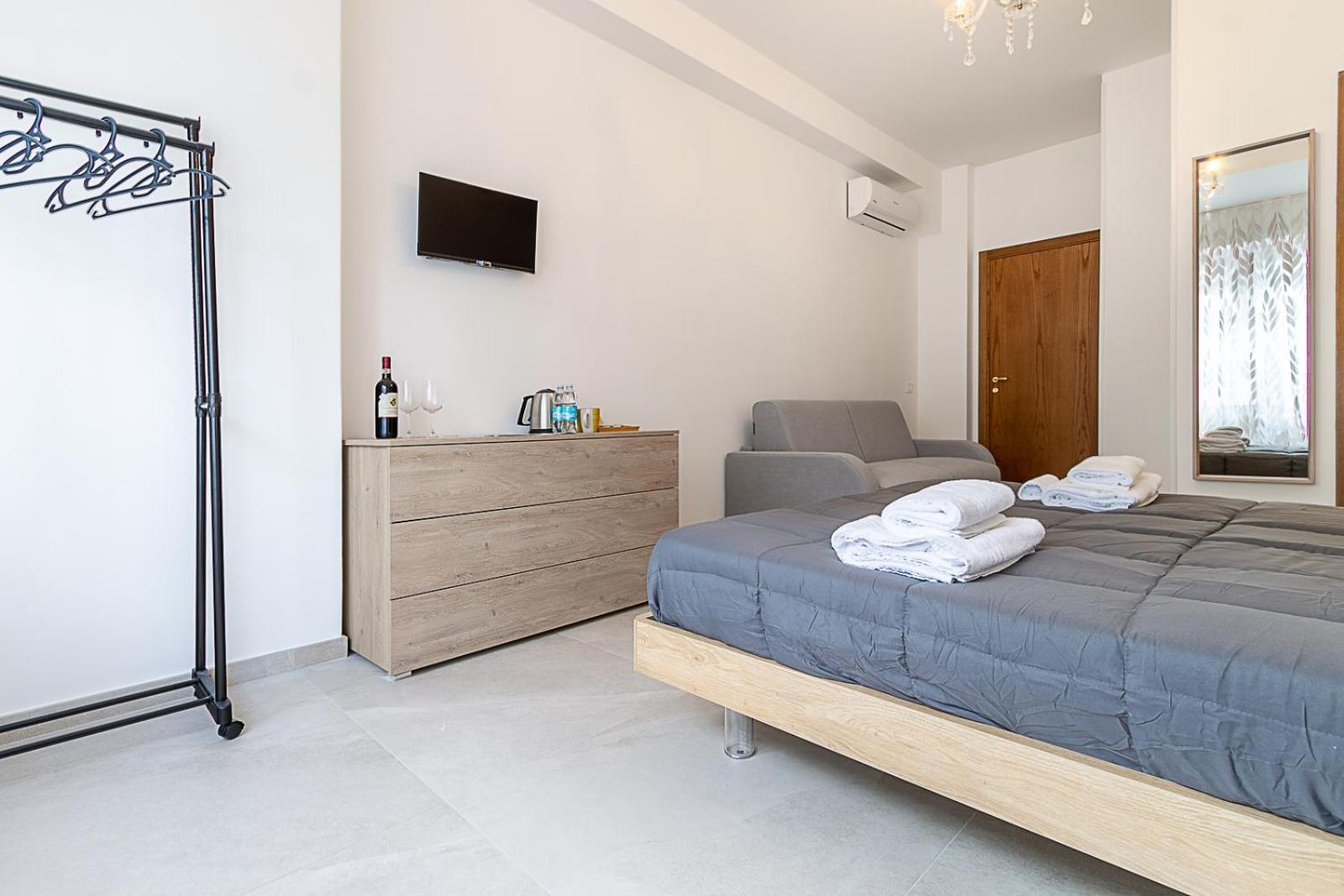 Vatican Cipro Guest House Рим Екстер'єр фото